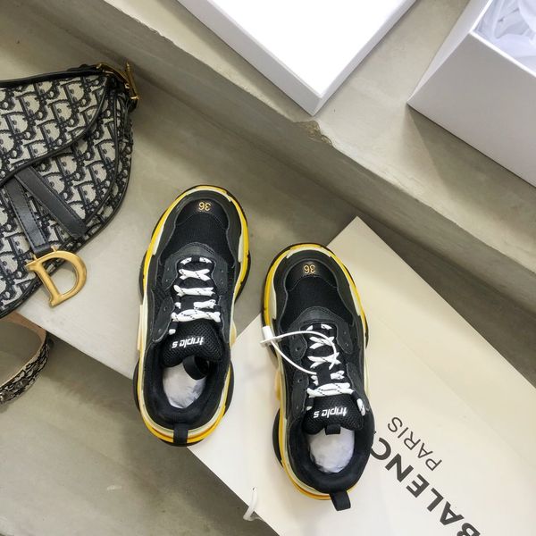 

2020 new rm couple air cushion platform shoes men casual sports ladies casual platform sports shoes