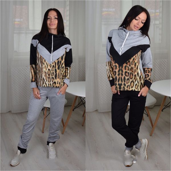 

2019 leopard print sports and leisure suit for women, Gray