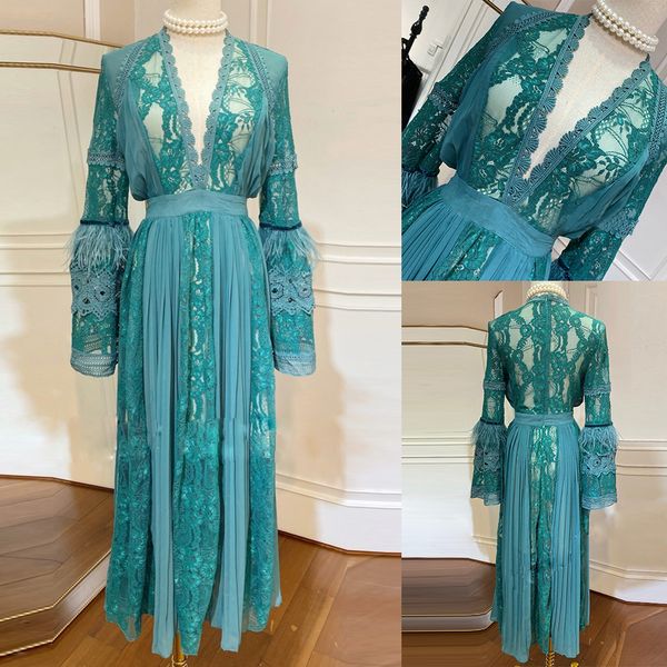 

2020 wedding robes v-neck long sleeve pajamas sleepwear full appliqued lace feather knee-length night gown for women, White;pink