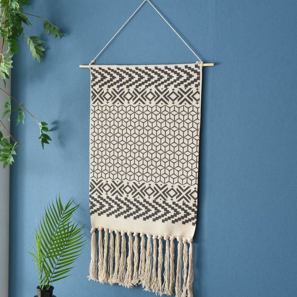 

export ethnic style living room porch cotton woven printed tapestry cotton and linen tassels decorative pendant wholesale