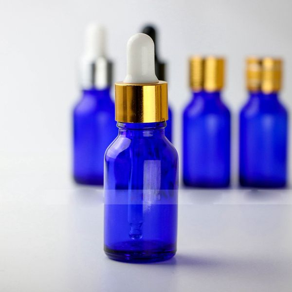 Kundenspezifischer Kosmetikverpackungsbehälter, nachfüllbar, 15 ml, blaue Tropfflasche aus Glas mit ätherischen Ölen und gold-silbernem schwarzem Verschluss