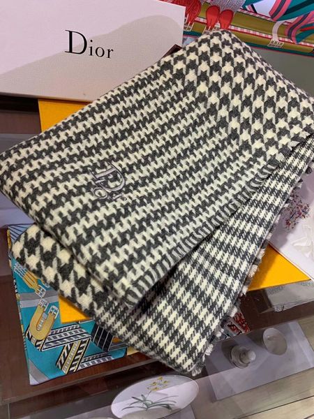 

new fashion scarf season 4 scarf woman shawl scarf woman long neck color optional, Blue;gray