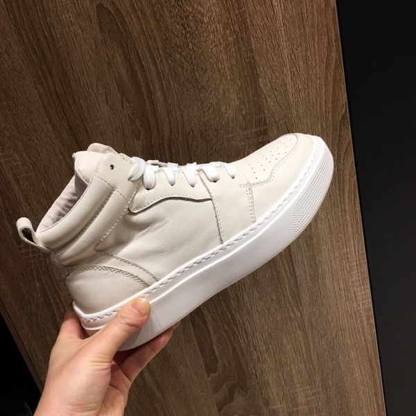 

with box designer sneakers cowskin genuine leather men designer shoes luxury designer casual shoes, Black