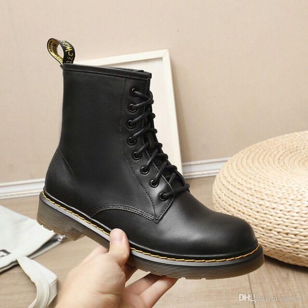 

classic 8-hole lace-up martin boots female students autumn and winter leather platform boots flat handsome motorcycle boots