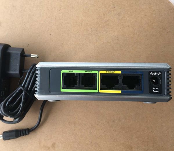 

разблокирована voip-телефонии ip-телефон адаптер spa2102 сип маршрутизатор телефонный сервер 1 wan и 1 lan и 2 порта fxs ip-услуги системног