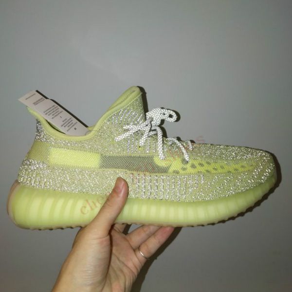 

2020 kanye yecheil yeehu black static 3m reflective mens running shoes cloud true form bred women trainers sport arthur q26