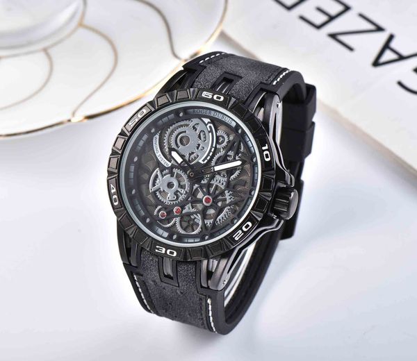 

a+++ men's high-end famous brand watches silicone with quartz watches men's exquisite gifts luxury clock watch series #83, Slivery;brown