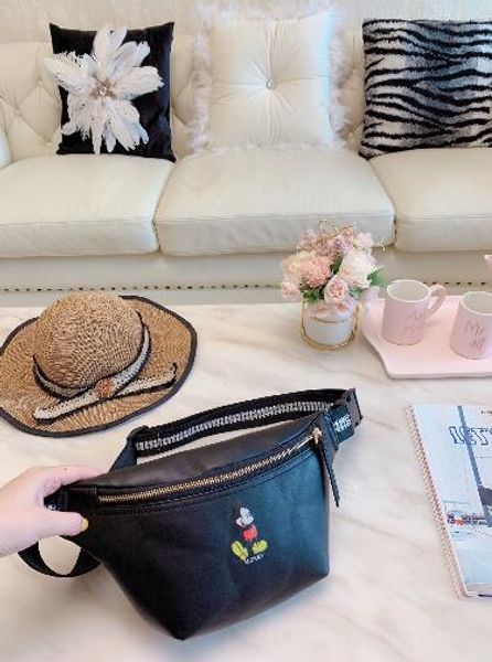 

the new crossbody bag offers for both male and female designers' wallets and fanny packs in sizes 29 x 18 cm