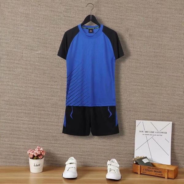 

2020 summer children sets uniforms boys and girls two piece sports fitness gym kids youth training suits casual t shirts+shorts, White