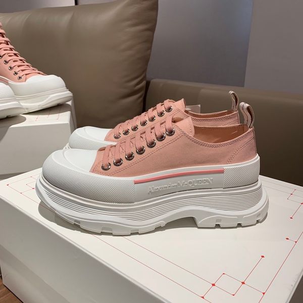 

2020 new high-end luxury ladies men's casual outdoor jogging sports canvas shoes triple fashion designer platform shoes wild style ewgs, Black