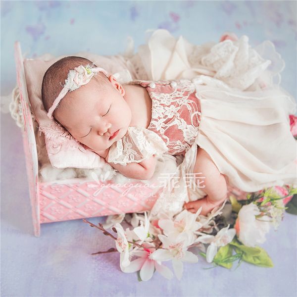 

новй новоѬожденнй Ѭеквизи fotografia железна кѬова новоѬожденнй позиѬђе де, Yellow