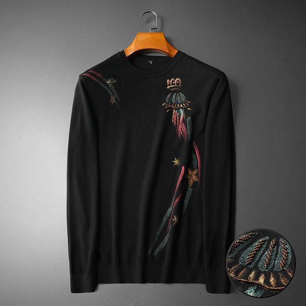 

new 2019 men luxury winter stars crown roya embroidered casual sweaters pullover asian plug size #n133, White;black