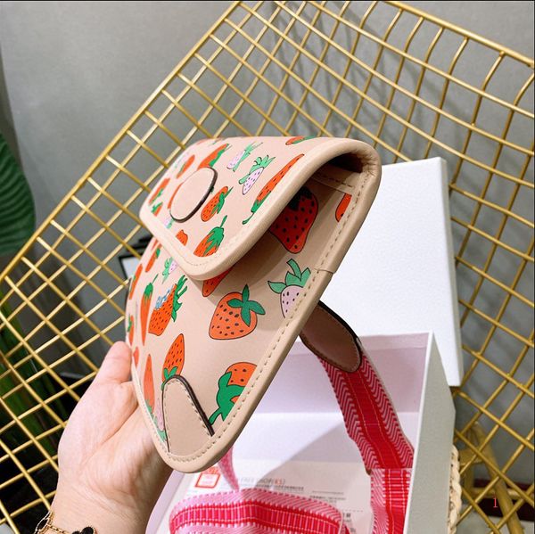 

горячие продажи женщин дизайнерская сумка через плечо сумка для талии клубника высокое качество мода / / cfy20040311