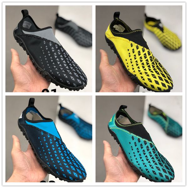 

2020 explosion models breathable soft bottom non-slip wading shoes waterproof sports shoes couple models men's casual beach