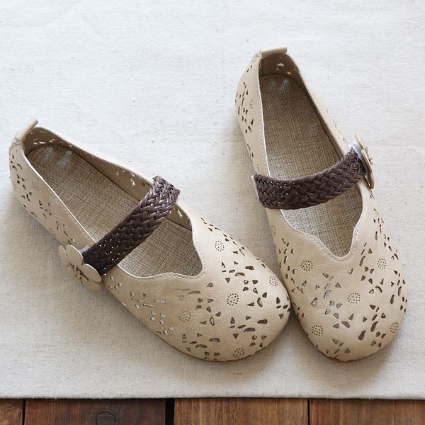 

literary retro hollow small flower round head flat shoes summer handmade comfortable soft bottom female sandals, Black