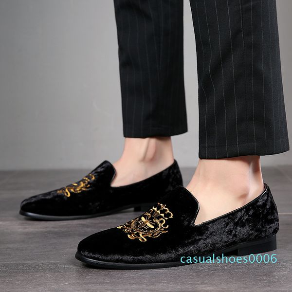 

2020 wedding dress casual men loafers new big size lazy peas embroidery moccasins suede leather shoes c06, Black
