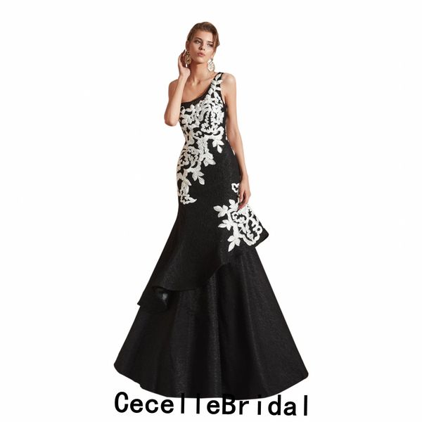 abiti eleganti bianco e nero