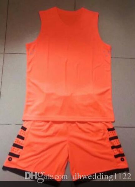 

hhh hhh sum mer mens run ning cloth ing sets male sports tracksuits casual suits teenager fitness