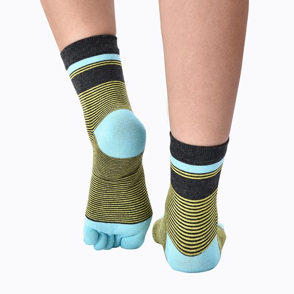 

men's breathable sports striped five finger socks tube striped socks 2019 spring autumn warm cotton toe socks chaussette homme, Black