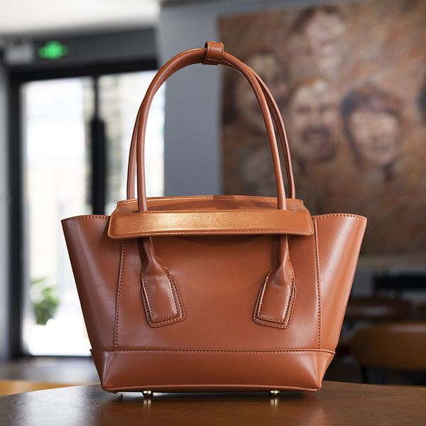 

сумка престижное женщина 2020 лето женщина пакет сумки крыла пакет ниша франция западный стиль одного плеча старший темперамент богиня