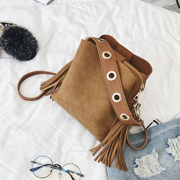 

designer luxury handbag scrub women bucket bag vintage tassel messenger bag retro shoulder bag simple crossbody tote fashion 5