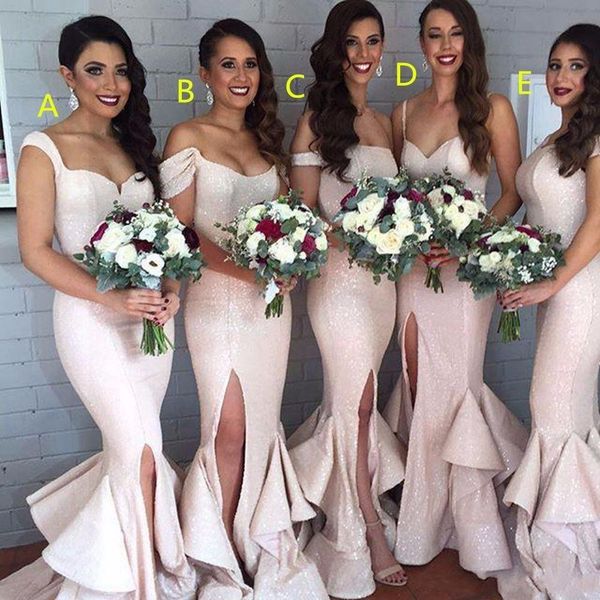 Brautjungfer Neue sexy Blush rosa Pailletten gemischte Styles Split Rüschen bodenlange Mädchen Hochzeitsfeier Gastkleider Kleider Kleider