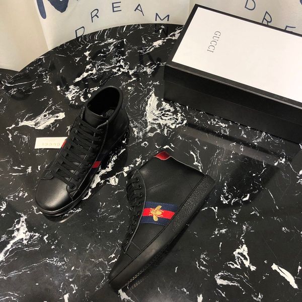 

2020 new ae couple sports casual shoes luxury design daily casual sneakers