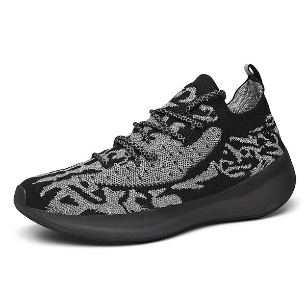 

fashion shoes human for mesh 2020 lightweight hombre classic summer race masculino mens slip sneaker breathable sport hop male, Black