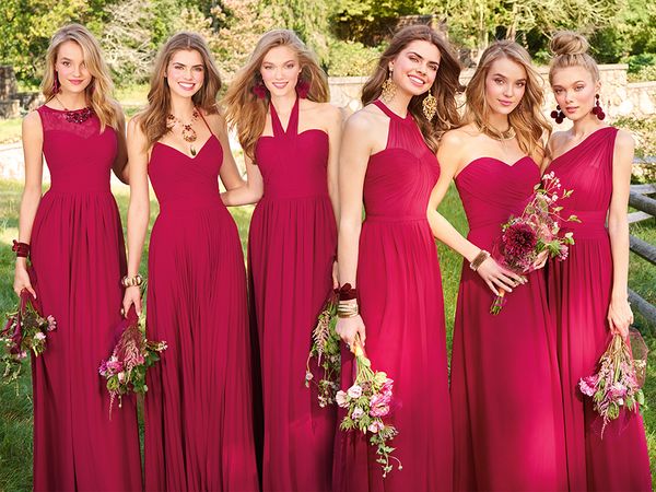 Vestidos de dama de dama de dama de dama de dama longa vermelha da primavera Vermelho Vestido de convidado de casamento plissado e vestidos formais elegantes de vestidos formais feitos personalizados feitos personalizados