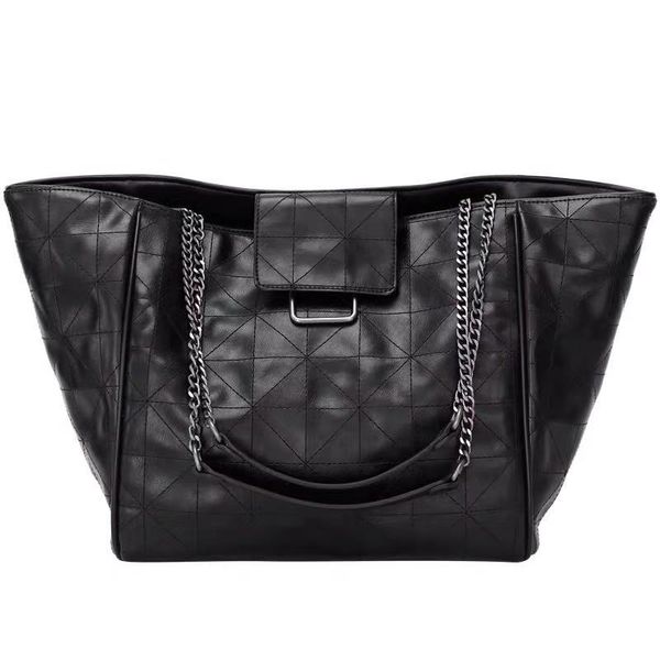 

2019 new fashion autumn and winter women's pu leather handbags retro joker chain large capacity shoulder bag