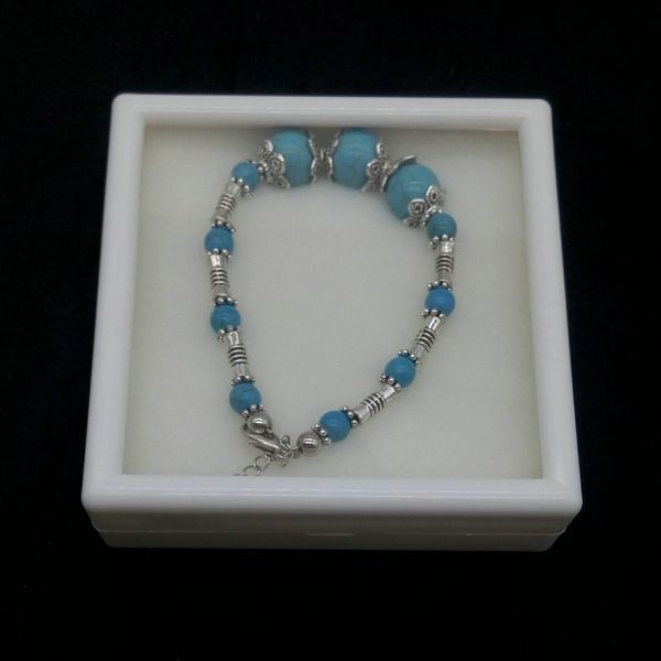 

новый 9 * 9см дисплей ювелирных изделий коробка браслет кольцо магазин дисплей коробки маленькие белые ювелирные изделия boxs хранения, Pink;blue