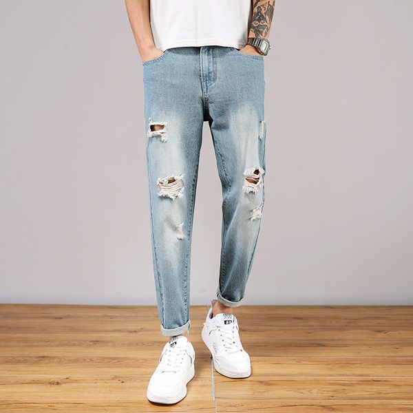 

ready stockdiscount price - 2020 spring new men's cropped trousers korean trend breaking hole fashion brand harun casual jeans pants