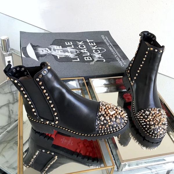 

2019 fashion luxury designer women boots red bottoms women boot girls designer luxury shoes with studded spikes party boots winter shoes c11, Black