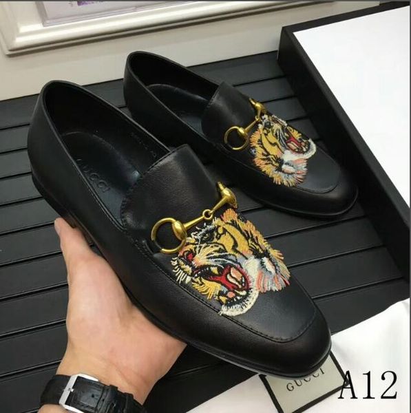 

2018 Best Quality Mens Womens Luxury Brand Designer Shoes Embroidery Bee Tiger Genuine Leather Sneaker Casual Shoes Black Size 38-45