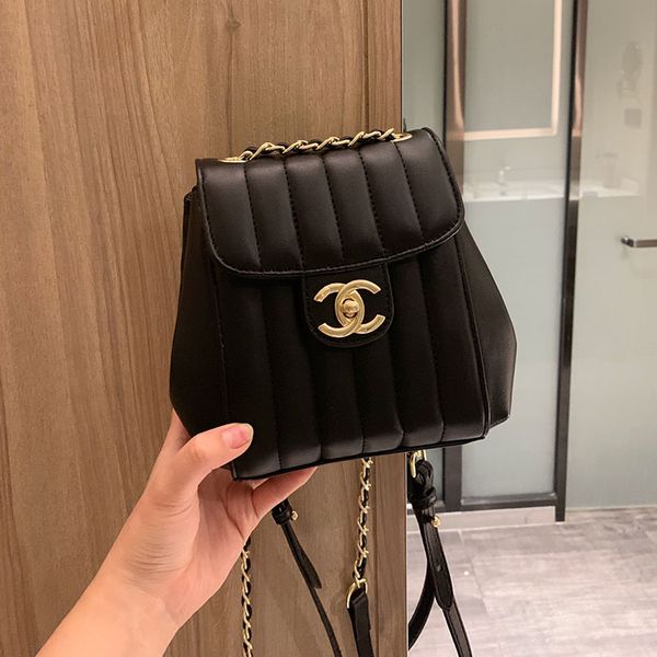 

2020 новый мини рюкзак сумочка кошелек женская мода назад пакет сумка сумка мини-пакет 17 * 18 см