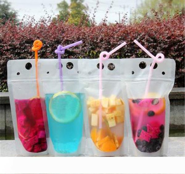 

100pcs clear drink pouches bags frosted zipper stand-up plastic drinking bag with straw with holder reclosable heat-proof fy6119 20200421