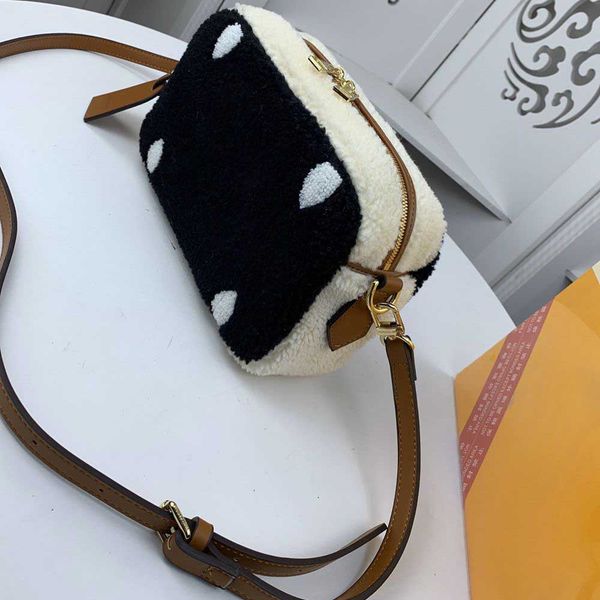 

latest fashion brand luxury designer classic women bag teddy bags large capacity camera bag shoulder messenger bag clutch bags