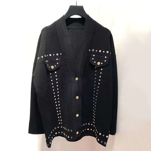 

early spring 2020 new women's personalized rivet decoration v-neck knitted coat, Tan;black