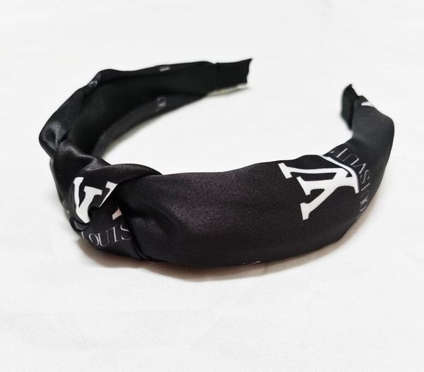 

2020 design elastic headband for women fashion hairband for women girl retro turban headwraps gifts 513, Silver