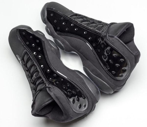 

cap and gown 13 class of 2002 13s mens basketball shoes phantom city of flight playoff chicago bred he got game sports sneakers