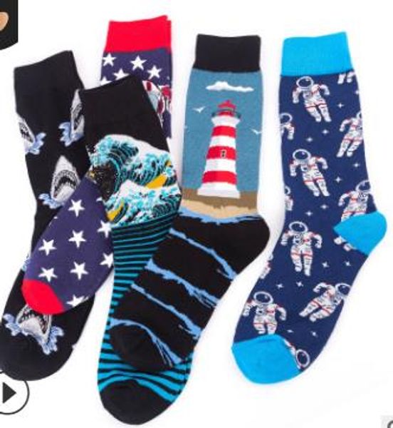 

creative tide brand european and american middle tube skateboarding couple personality autumn and summer trend socks, Black;white