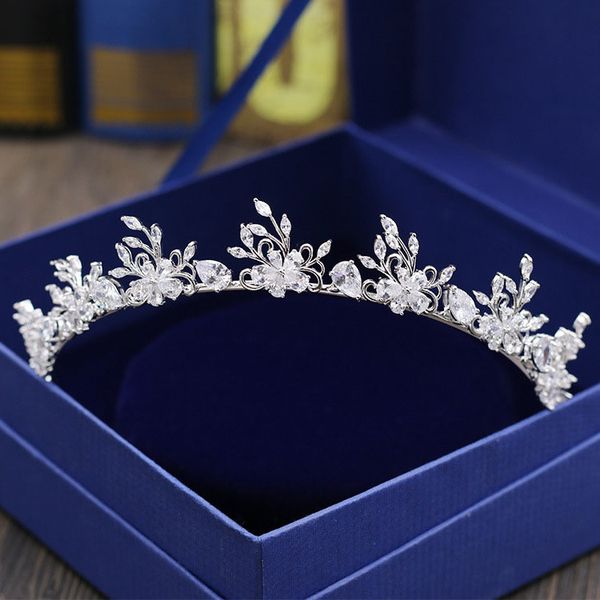 

gorgeous wedding cubic zircon tiaras bridal cz crown queen princess rhinestone pageant diadem headpieces bride hair accessories, Golden;white