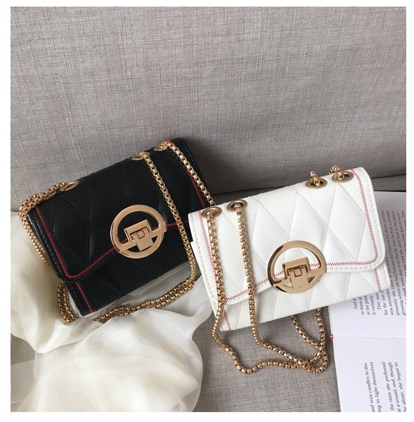 

2019 new high-quality texture of the rhombic chain bag wild shoulder messenger bag