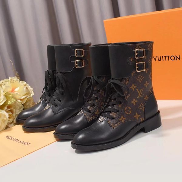 

new style luxury women's shoes martin boots australian fashion design brand winter women's boots classic pattern three platform, Black