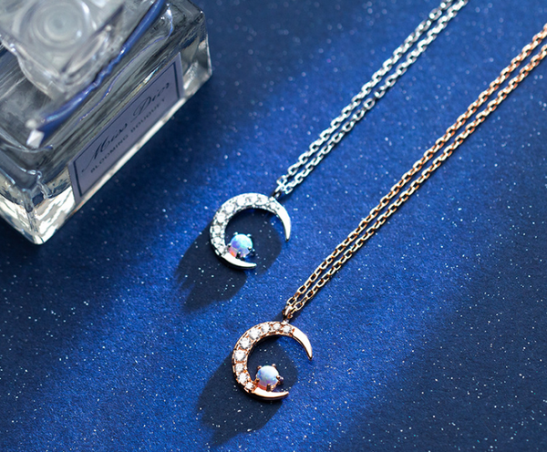 

authentic 100% real. 925 sterling silver fine jewelry opal on the moon crescent cz set pendant necklace gtlx2101