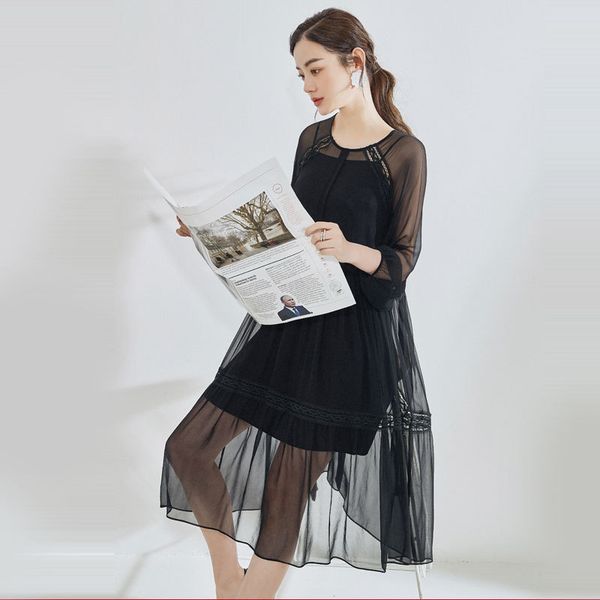 

crossmio 2020 summer new silk dress 3 / 4 sleeve lace panel women's high waist french medium length, Black;gray