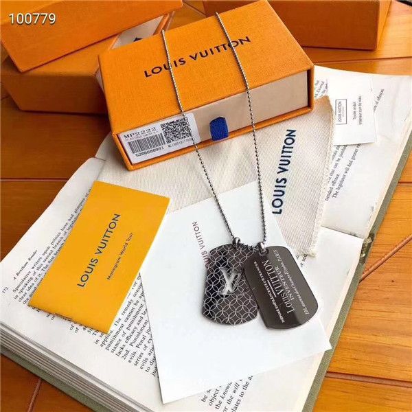 

new pattern jewelry millionaire womens mens necklace titanium steel monogram nameplate pendant engraved necklace with box, Silver