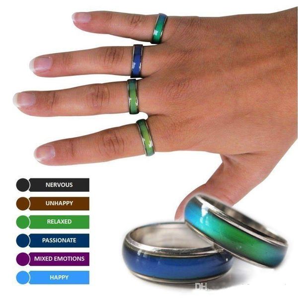 Der heiß verkaufte Mood-Band-Ring in verschiedenen Größen ändert seine Farbe entsprechend Ihrer Temperatur und zeigt Ihre inneren Emotionen. Billiger Modeschmuck