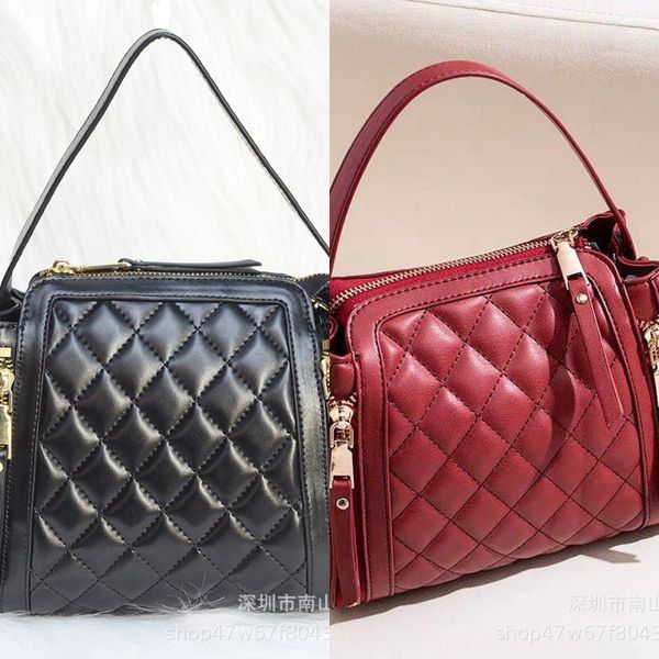 

portable diamond female diamond small square 2019 single shoulder solid color female bag fairy cross small square bag