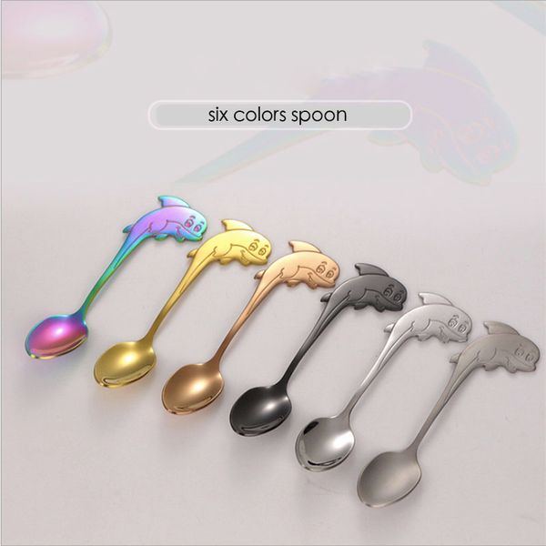 

нержавеющая сталь 18/10 мультфильм flatware творческий десерт столовые приборы бытовая чай ложка симпатичные дельфин кофе висячие посуды